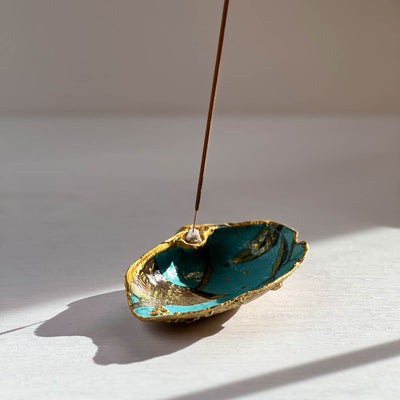 Incense Dish | Bluebirds: Clam & Quartz (L)