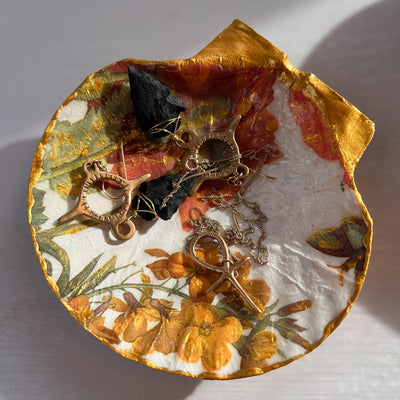 Sweet Summer: Scallop Trinket Dish (M)